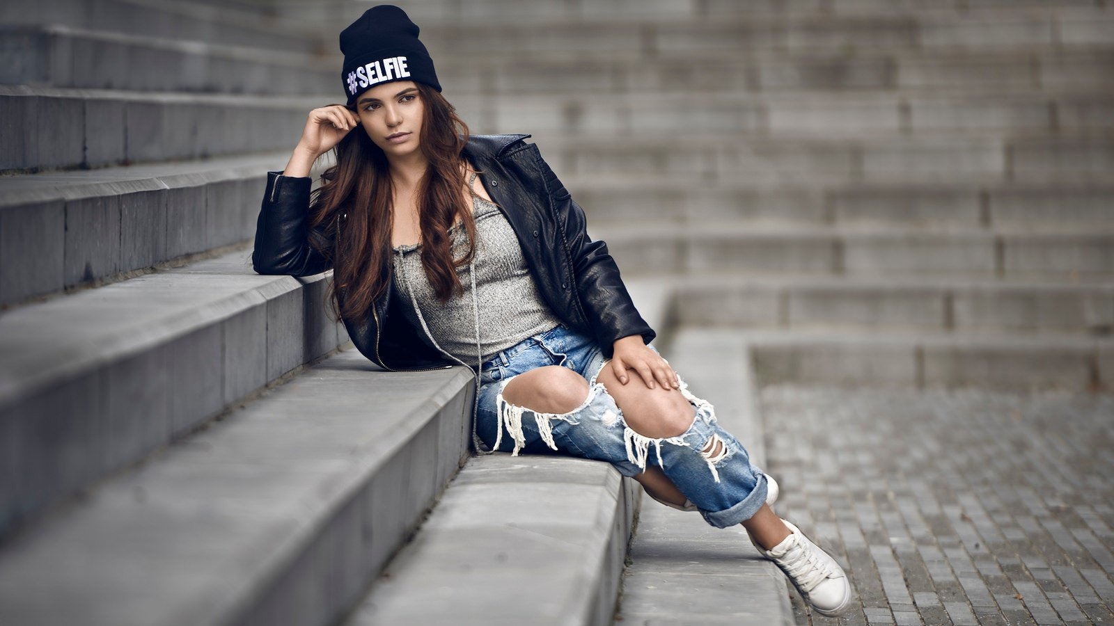 Sassy girls in Cartagena