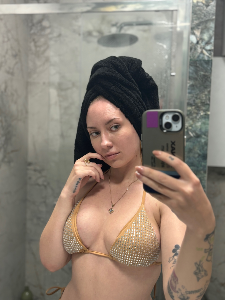 Nude girl KateV in Cartagena