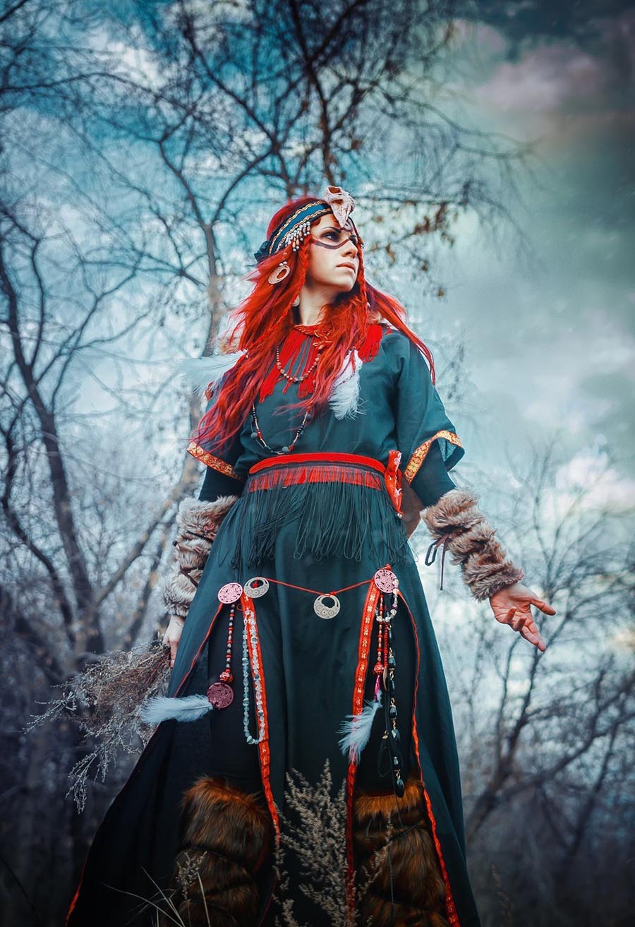 Girls in Slavic costumes underwear in Cartagena