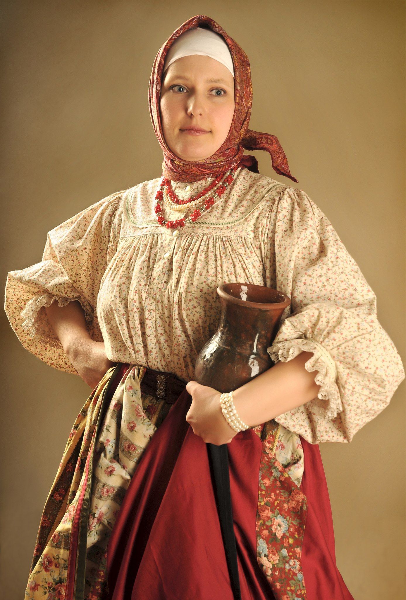Girls in Slavic costumes in Cartagena