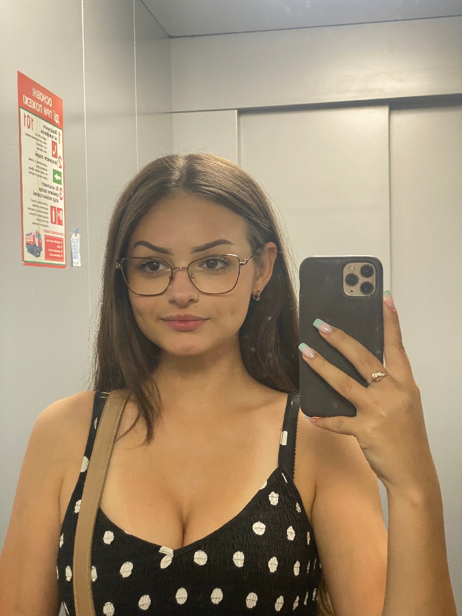 Sexy model Stacy in Cartagena